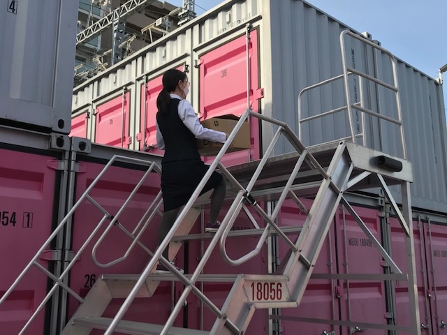 屋外型トランクルーム(コンテナ)2階