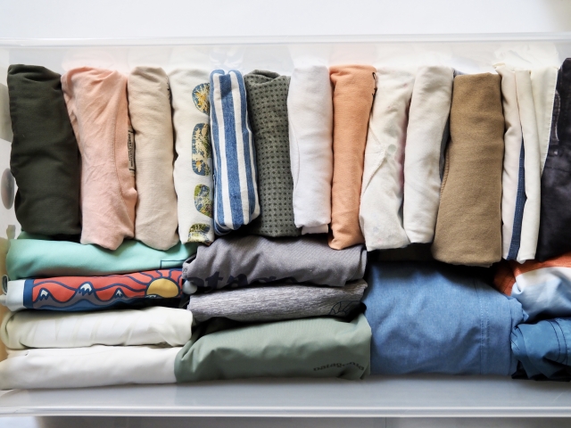 Tシャツを効率的に収納する方法