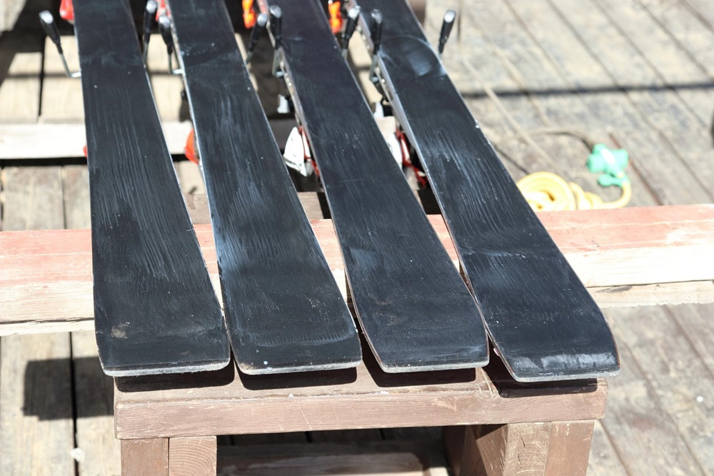 スキー板のメンテナンス方法