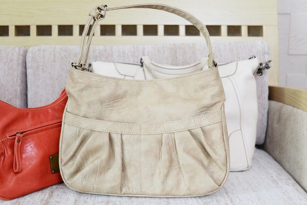 大量のカバンの収納方法