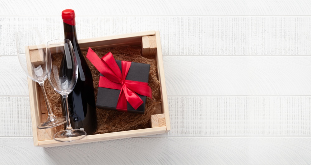 引越しを手伝ってくれたお礼にワイン