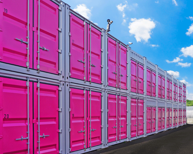 屋外型レンタルボックス敷地内